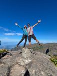 Travessia clássica Petrópolis x Teresópolis ⛰️
Parque Nacional da Serra dos Órgãos.

Dia 1 — a subida forte até os Castelos do Açu.

Dia 2 — o trecho mais emblemático da travessia: do Açu até a Pedra do Sino, o ponto mais alto da caminhada (cerca de 2.275 m).

Dia 3 — a descida, com a sensação de missão cumprida.

Valeu, galera! Parabéns Caminhantes Livres! 🙌

📍 Parque Nacional da Serra dos Órgãos

#RioMontanha #Trekking #aventuranamontanha #trekkingbrasil #parquenacionaldaserradosorgàos