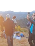 Cometa Rio Serrano apresenta | 5º dia: Pôr do Sol no Mirante da Quitandinha. 🎥🎞️💫⛰️

O pôr do sol muda de cor todos os dias. A paisagem, não. Ela continua lembrando por que a Serra Fluminense reúne alguns dos cenários naturais mais marcantes do estado do Rio de Janeiro.

#riomontanha #pordosol☀️ #pedradaquitandinha #petrópolis #trilhas